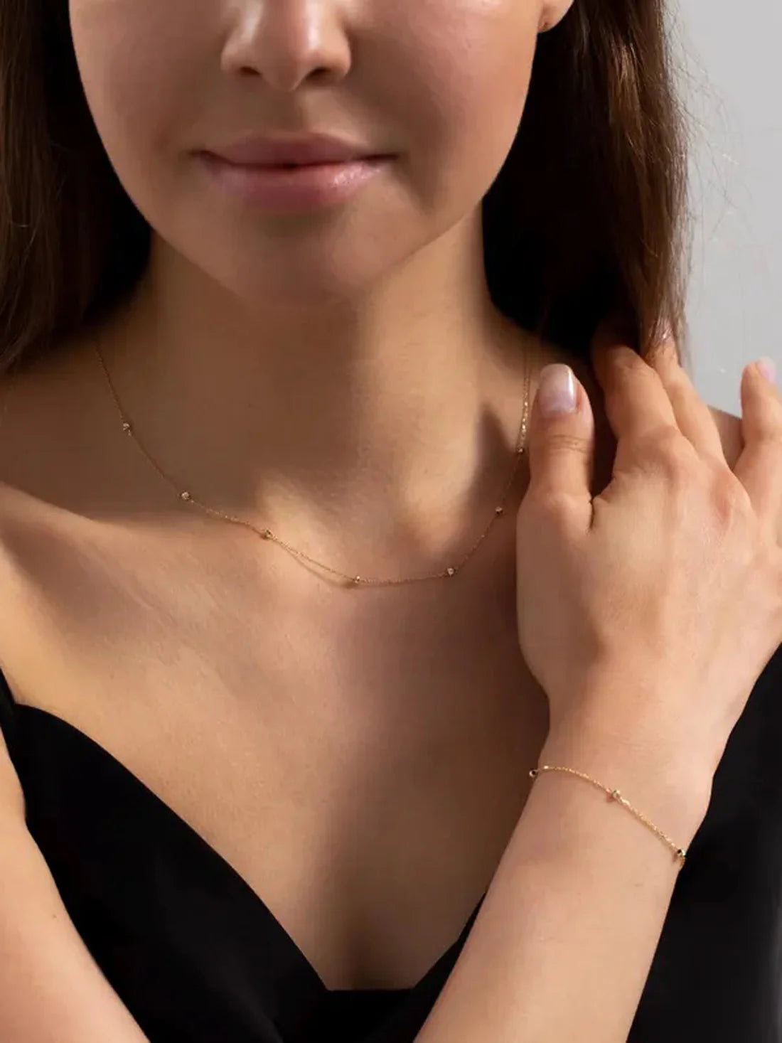 Élodie – Whisper Gold Necklace & Bracelet Set