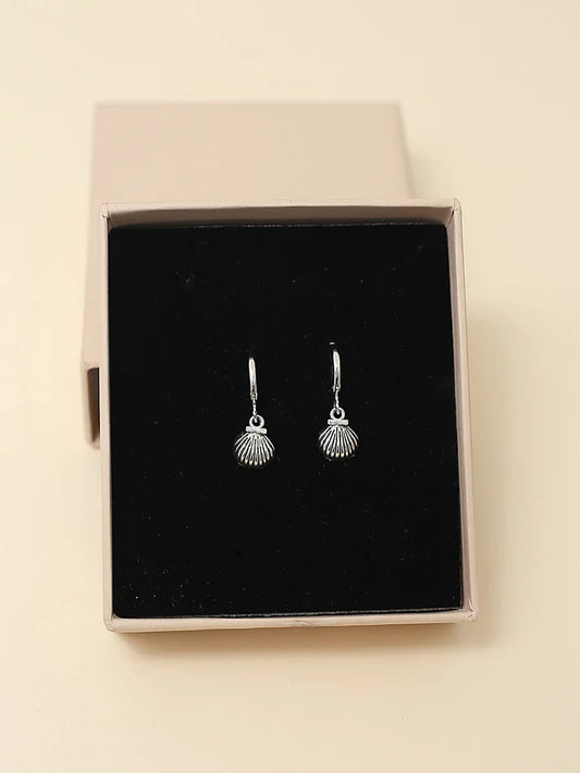 Maris Shell Studs